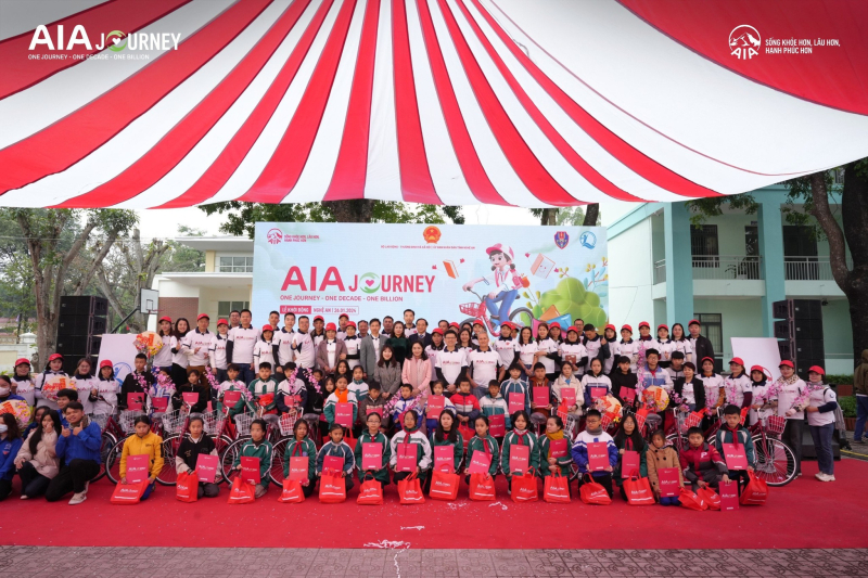 Nhà bạt dù che sự kiện