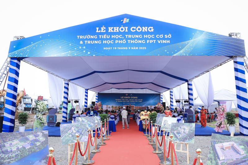 Nhà bạt không gian